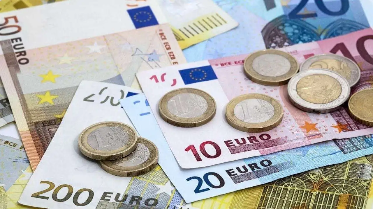 سعر اليورو مقابل الجنيه المصري اليوم 18 مايو